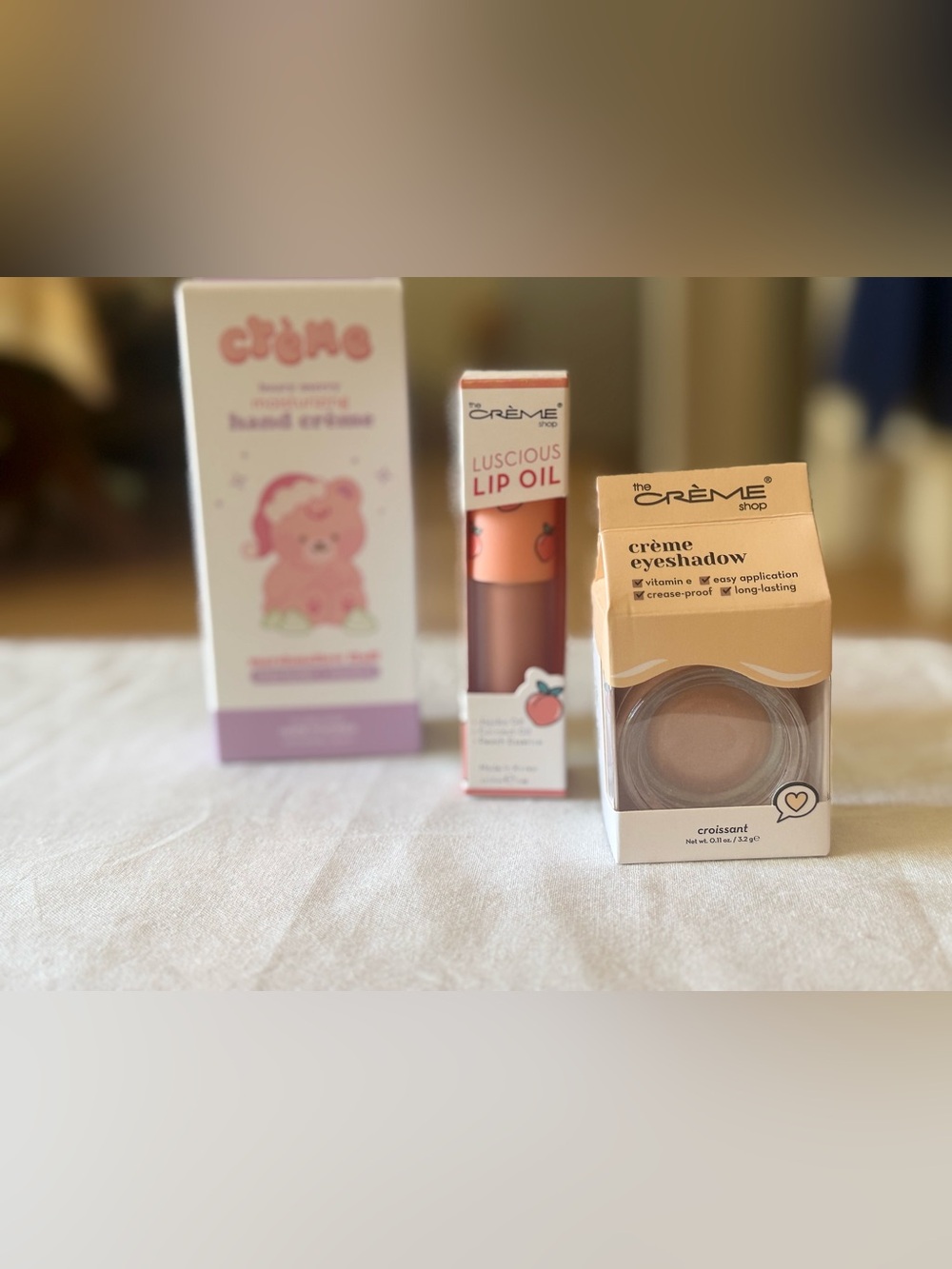 NEW The Creme Shop 3pc Set Peach Lip Oil Croissant Eyeshadow Hand Cream